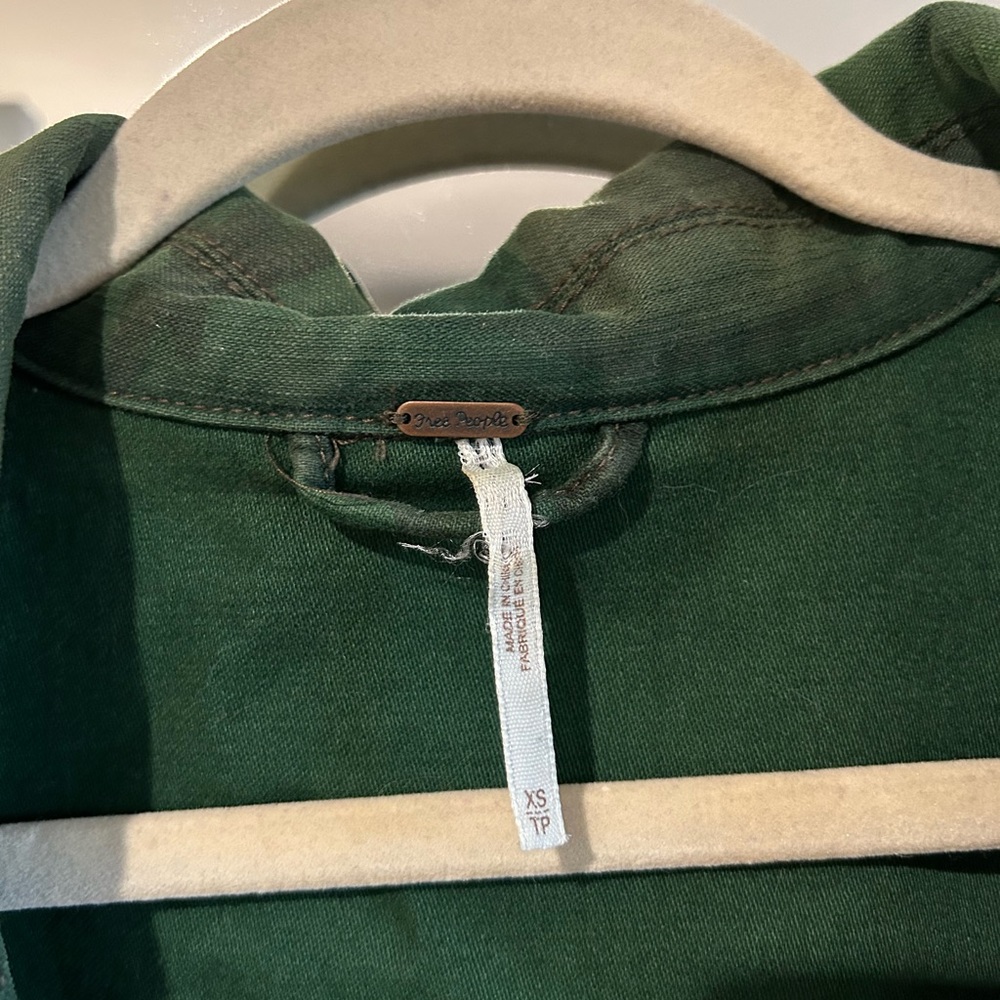 Free People camp jacket - Picture 2 of 2